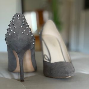 ZARA get suede studded pumps